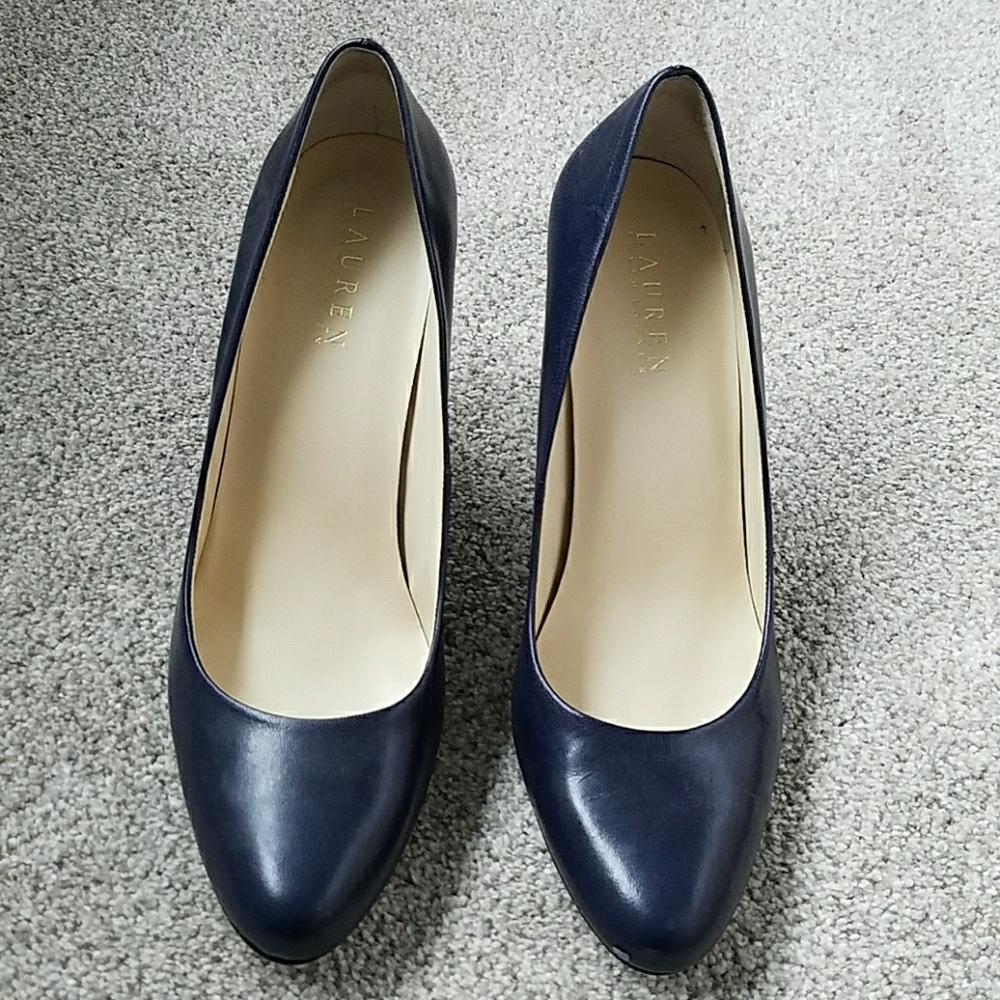 Ralph Lauren Heels, Navy size 8.5B
